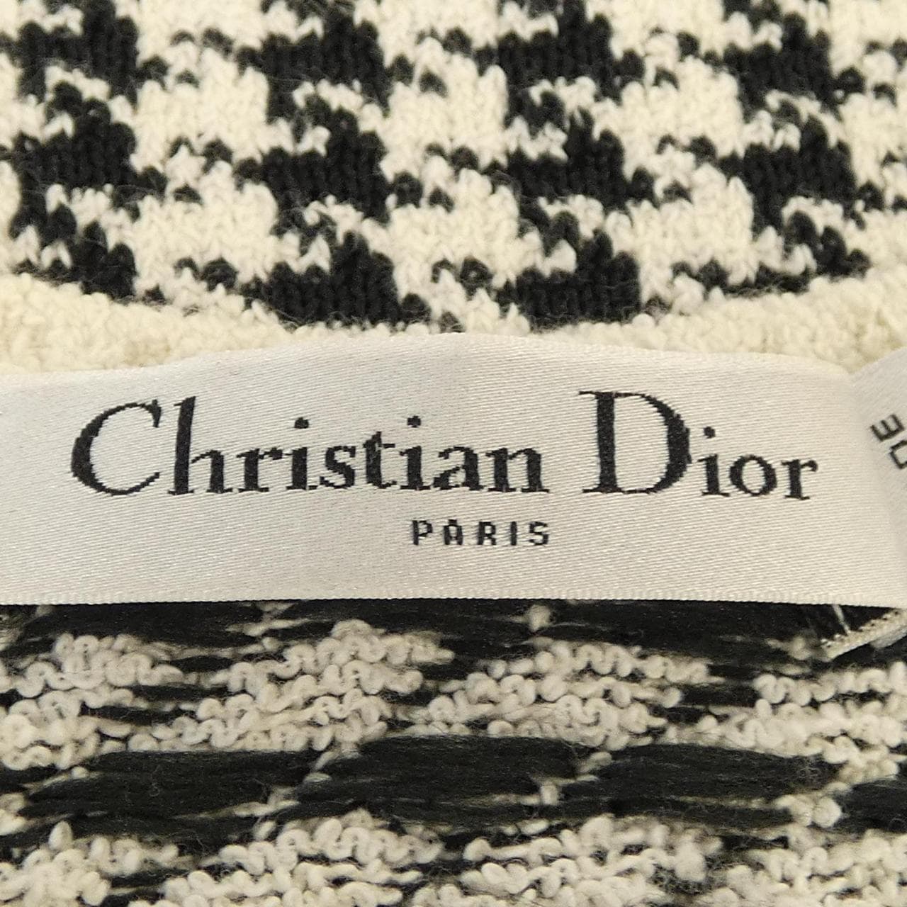 クリスチャンディオール CHRISTIAN DIOR 354W05AM324 ニット