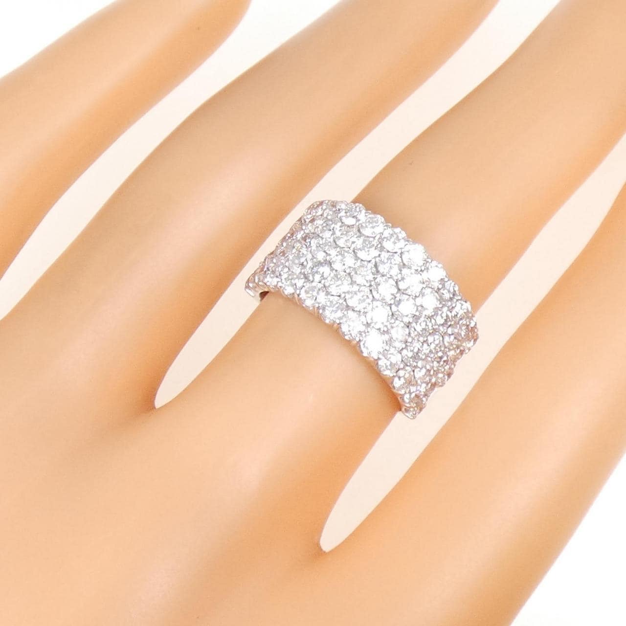 K18WG パヴェ ダイヤモンド リング 3.00CT