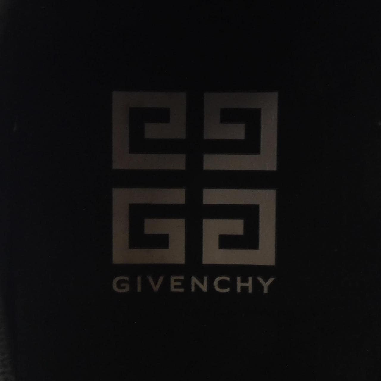 GIVENCHY运动鞋