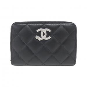 CHANEL INCASE