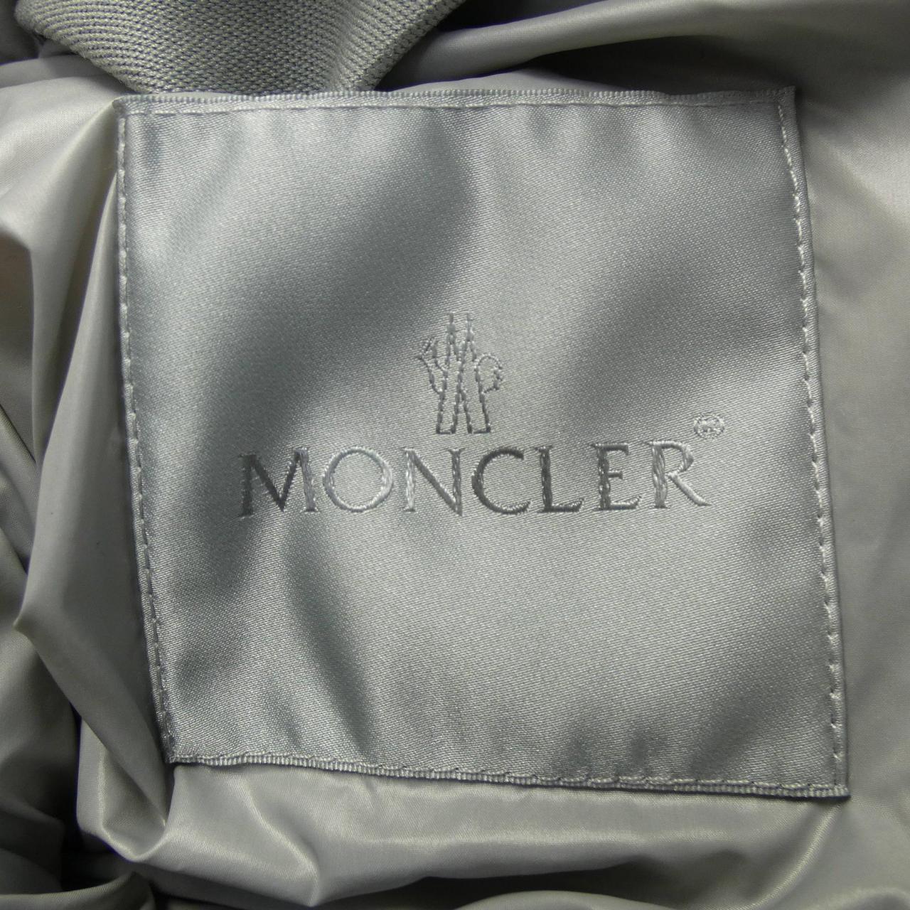 モンクレール MONCLER DOFIDA ダウンジャケット