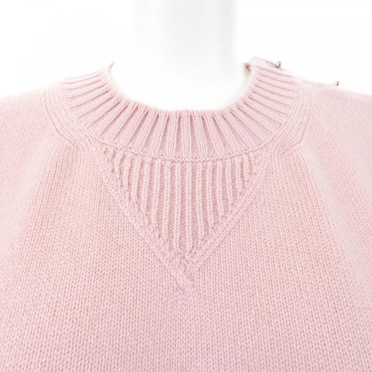 シャネル CHANEL ターンロック P52426K06736 ニット