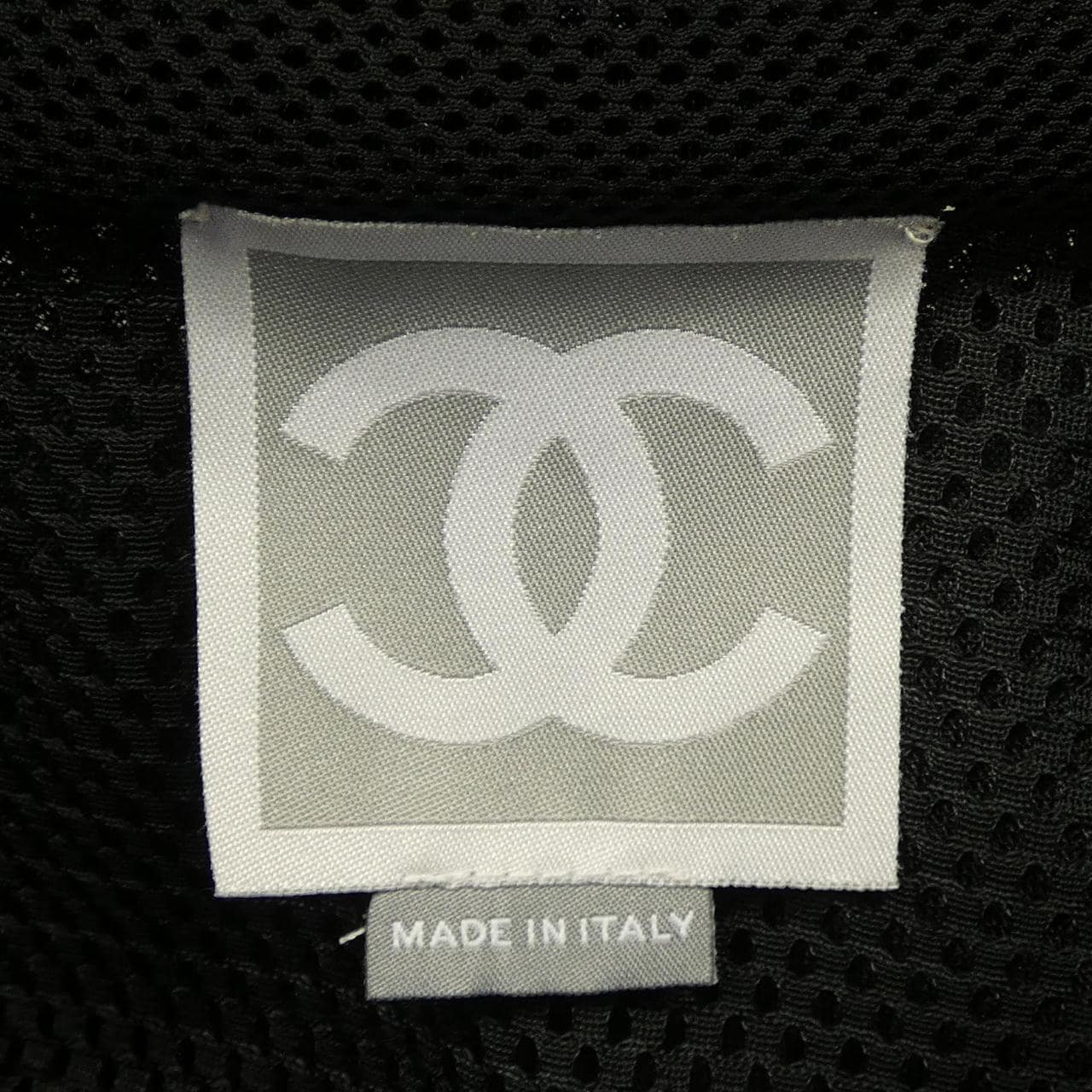 【ヴィンテージ】シャネル CHANEL IDENTIFICATION P21090V12485 03P ジャケット