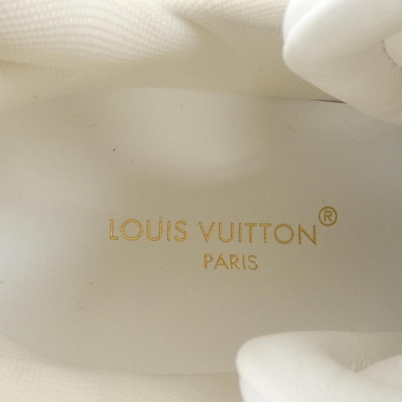 ルイヴィトン LOUIS VUITTON スニーカー