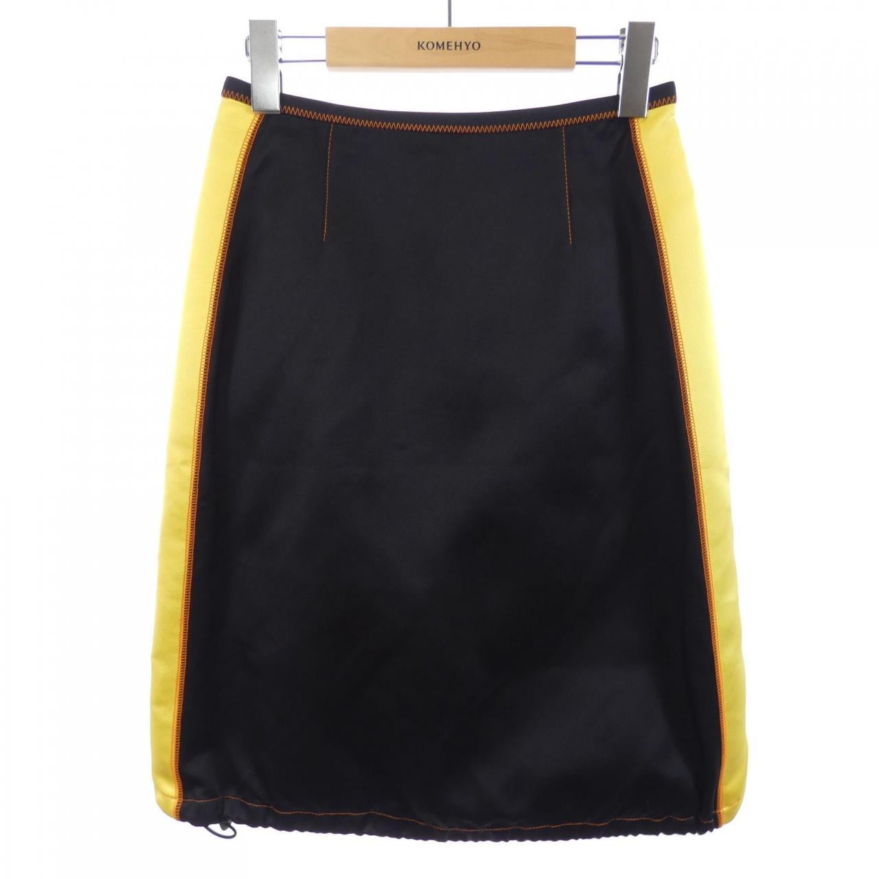プラダ PRADA P142LI S171 1DZD スカート