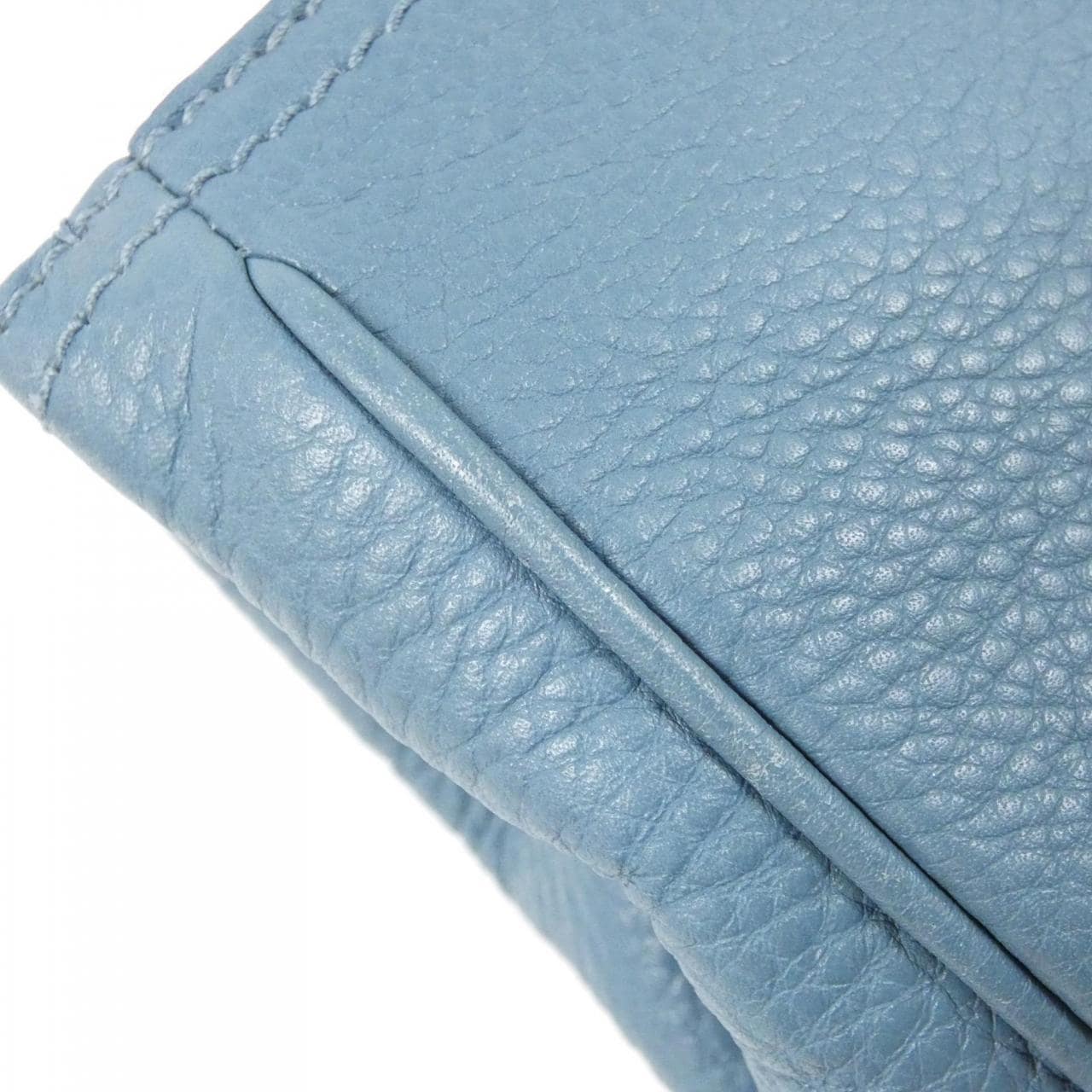 グッチ 323660 A7M0G バッグ