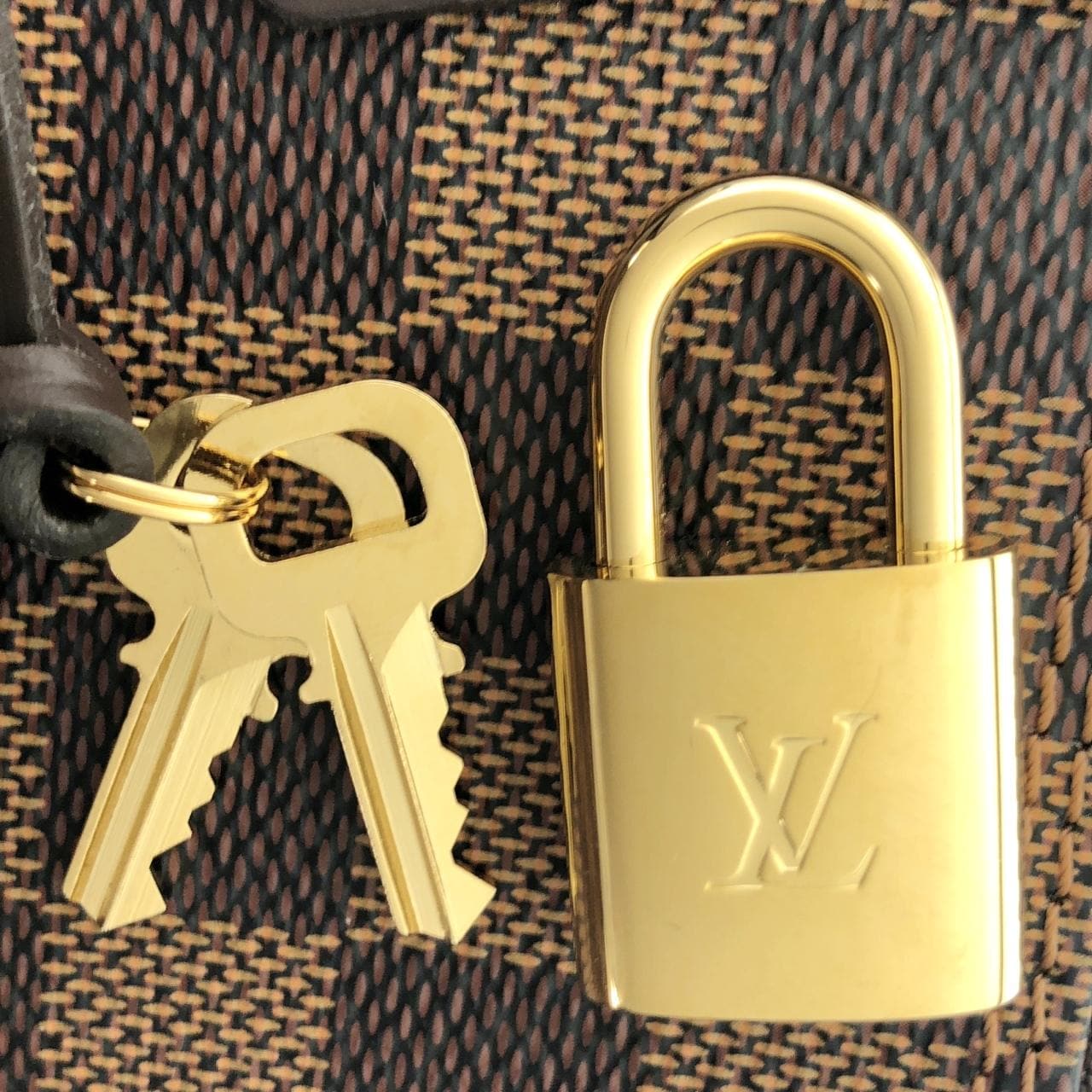 ルイヴィトン ダミエ アルマ PM N53151 バッグ