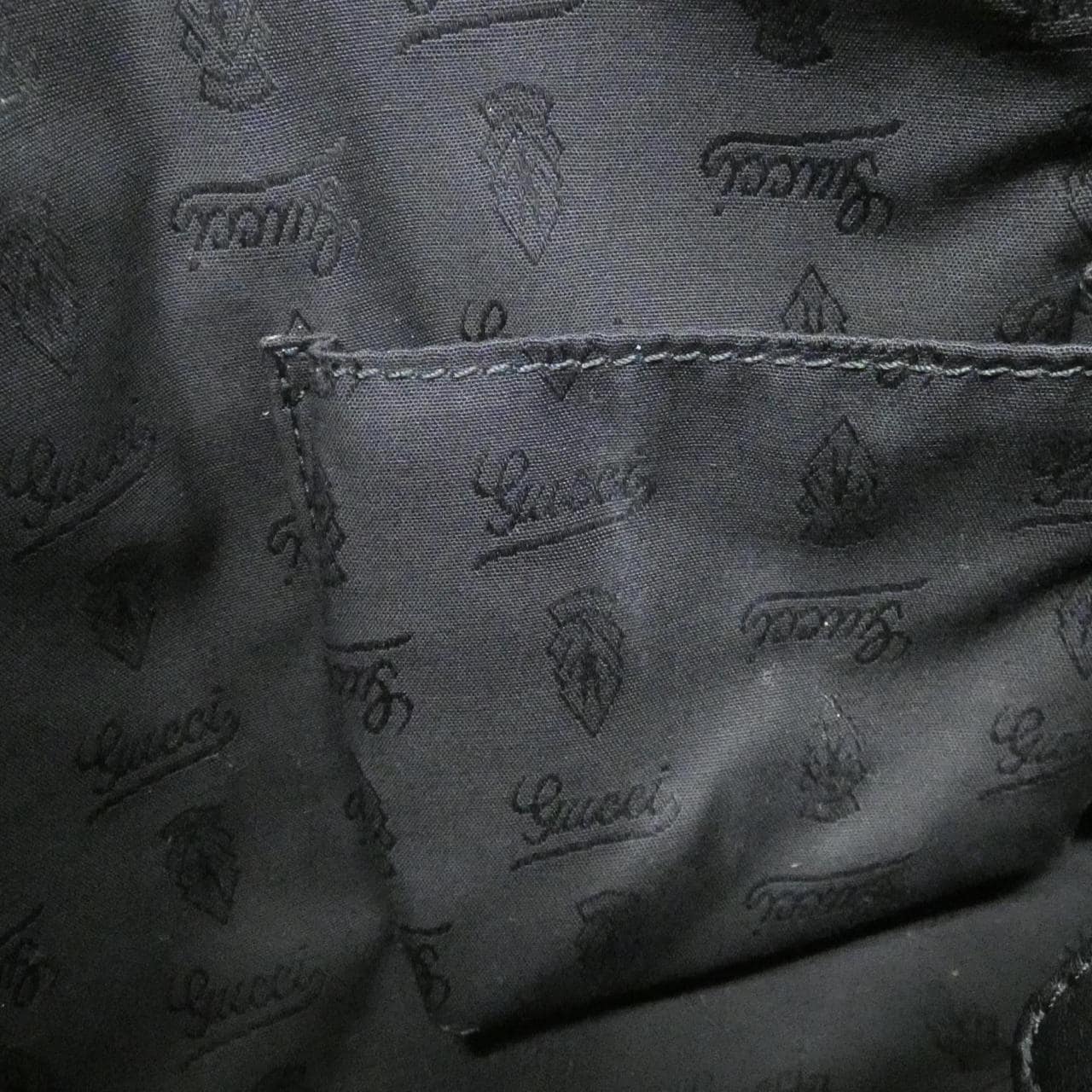 グッチ 232957 AA61N バッグ