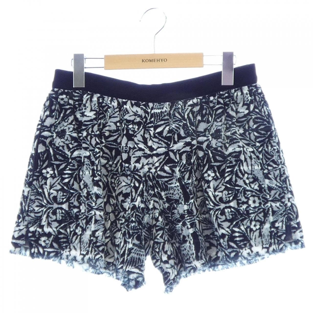 シャネル CHANEL P50702V37663 ショートパンツ