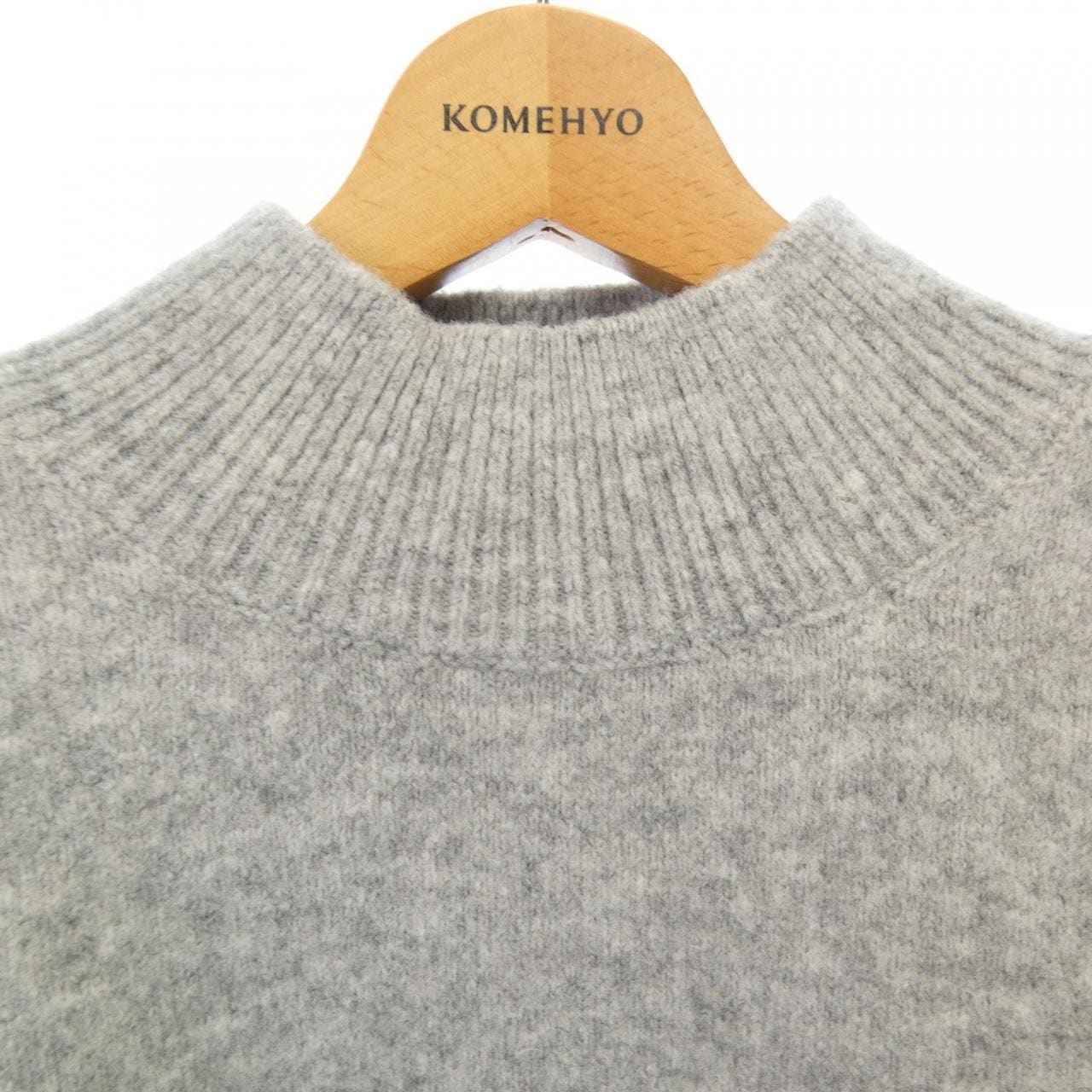 トータリテ TOTALITE ニット