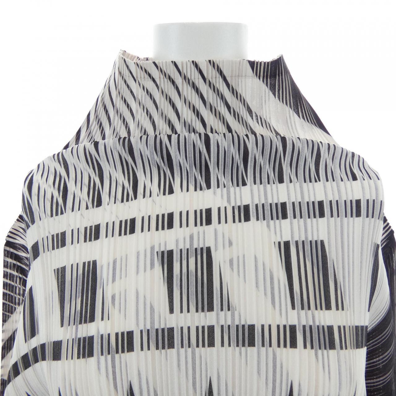 プリーツプリーズ PLEATS PLEASE 2015 ジオメトリック PP51-FK342 7569115 トップス