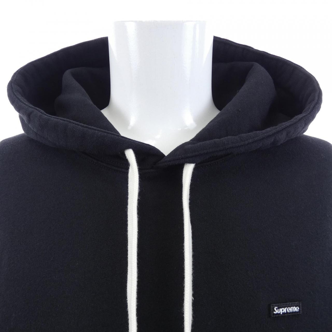 シュプリーム SUPREME SMALL BOX パーカー