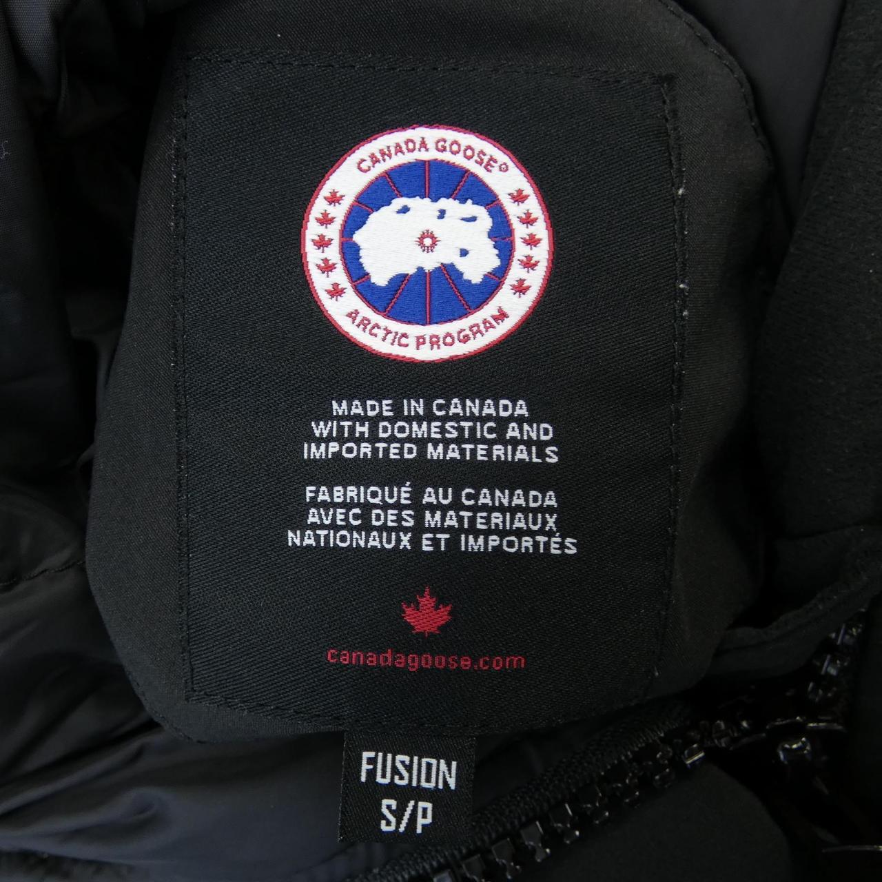 カナダグース CANADA GOOSE ダウンコート