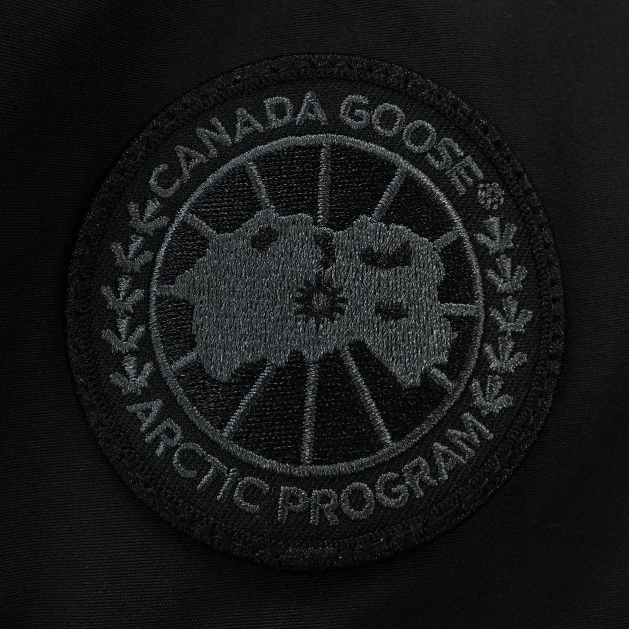 カナダグース CANADA GOOSE ダウンコート