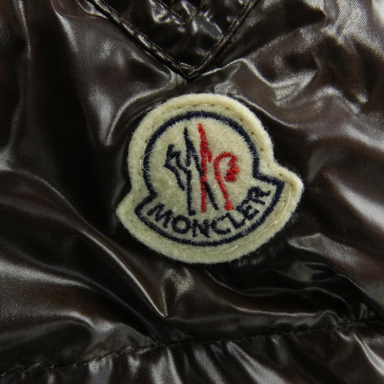 モンクレール MONCLER ダウンジャケット