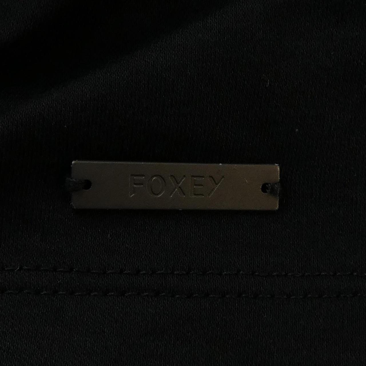 フォクシーニューヨーク FOXEY NEW YORK Tシャツ