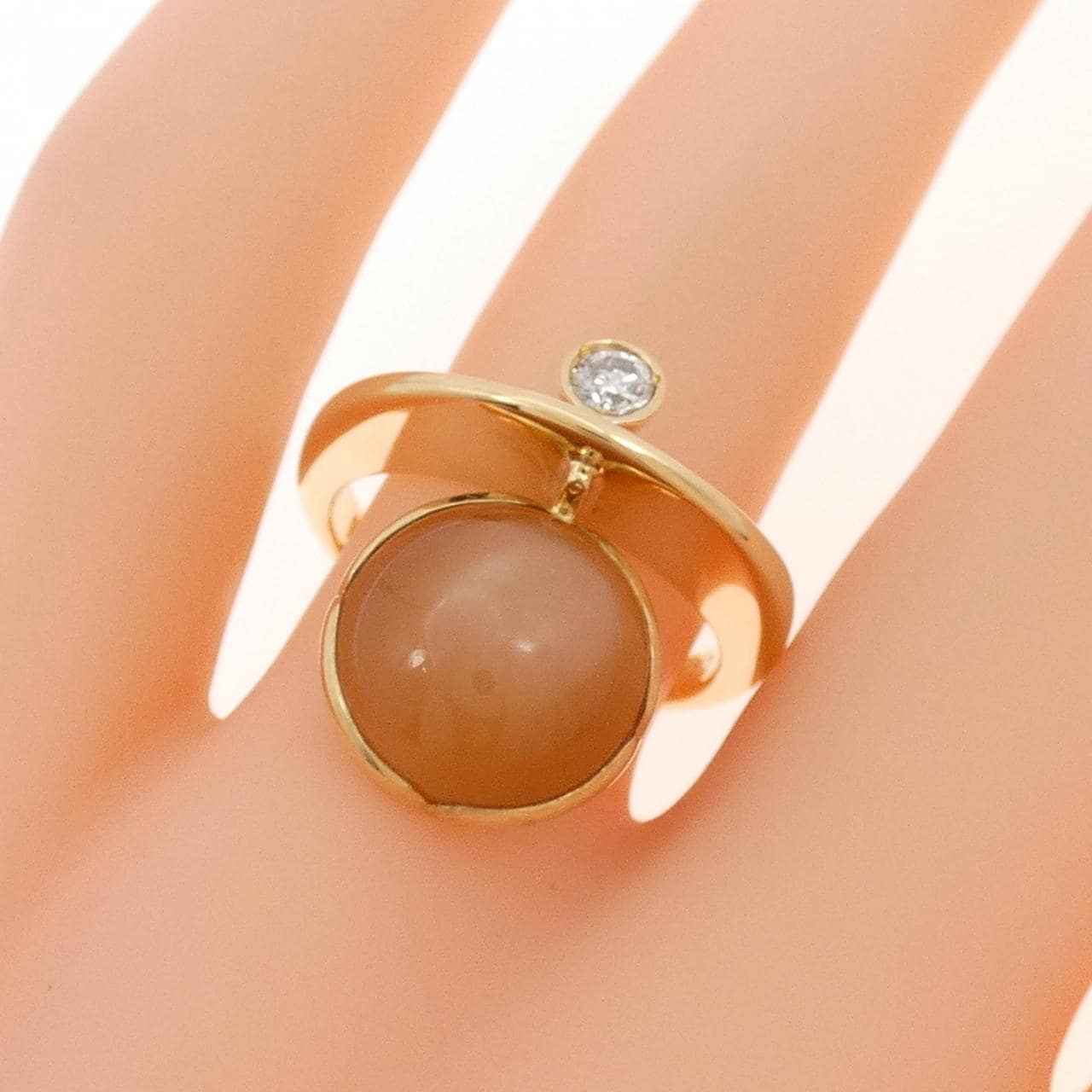 K18YG ムーンストーン リング 4.77CT