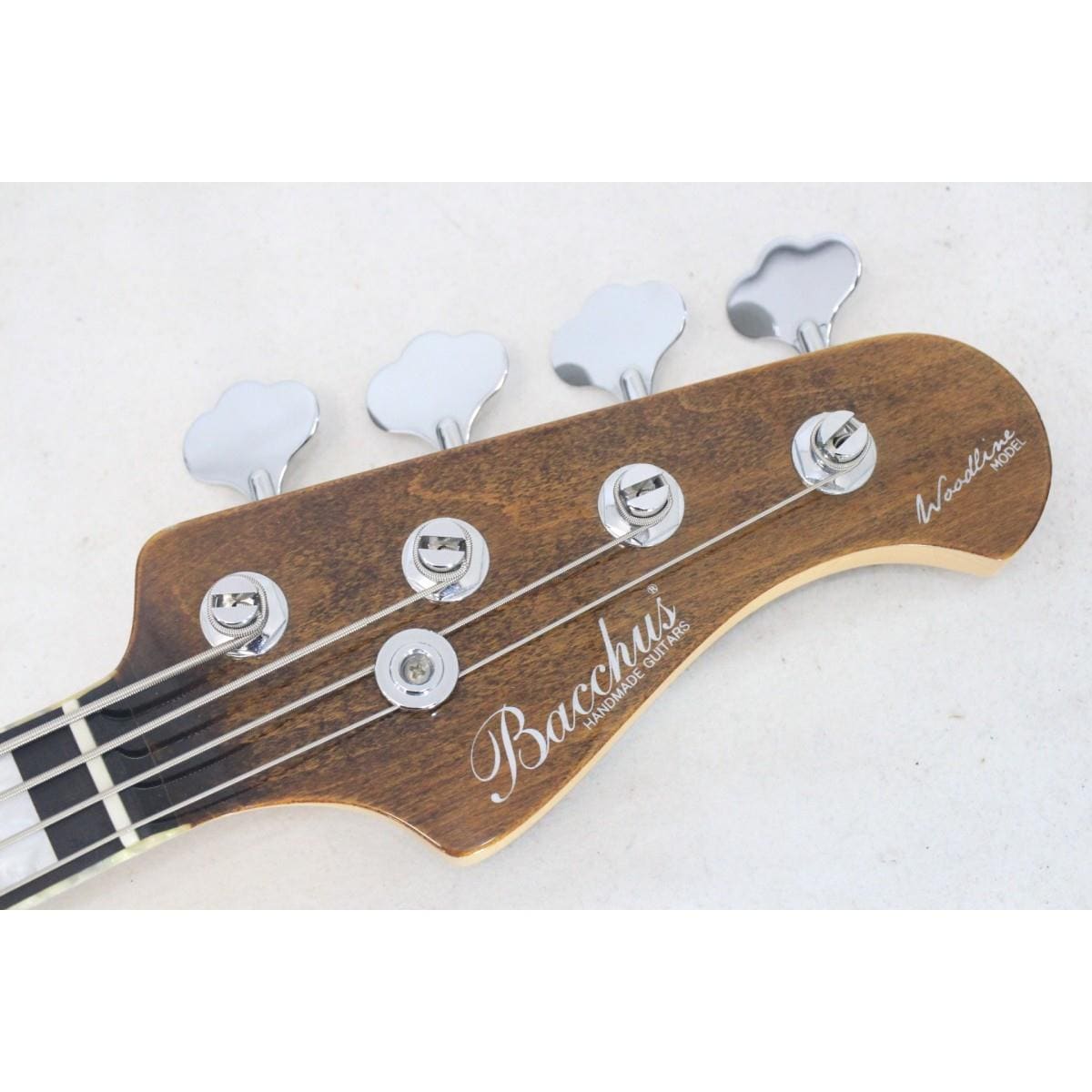 ＢＡＣＣＨＵＳ　２０１３　ＷＯＯＤＬＩＮＥ　ＤＸ　４　ＬＴＤ