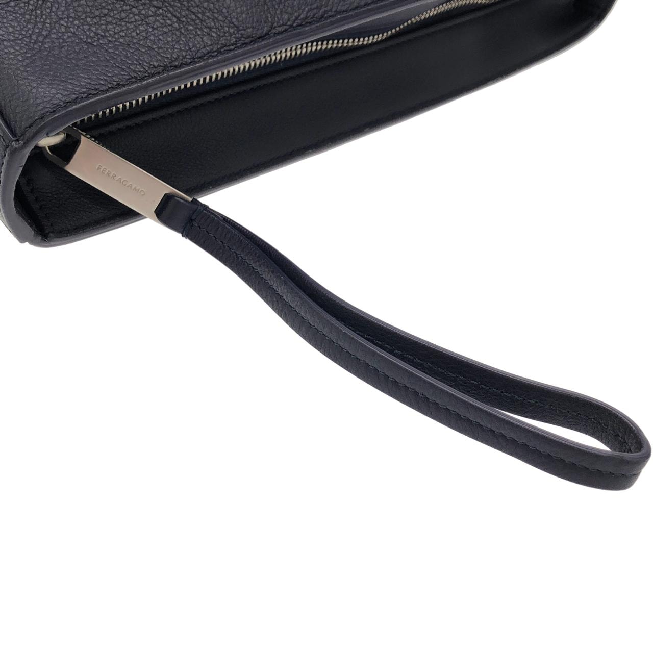 サルヴァトーレフェラガモ 24 1445 バッグ