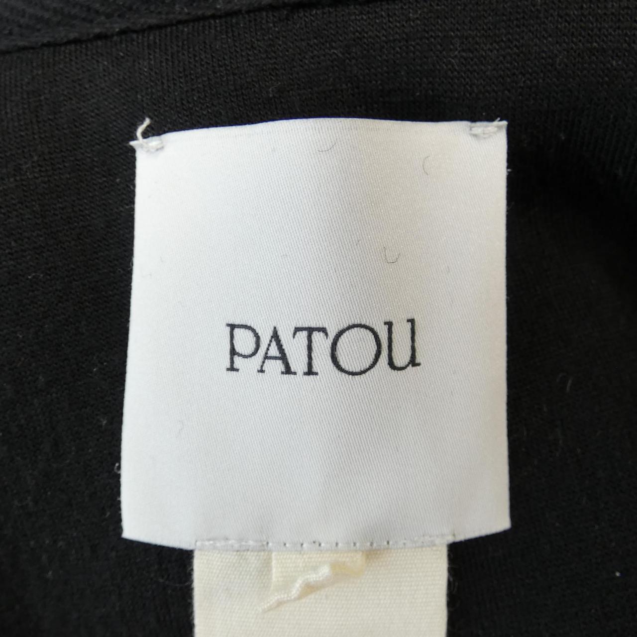 パトゥ PATOU パーカー