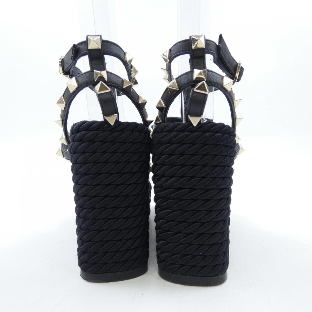 ヴァレンティノガラヴァーニ VALENTINO GARAVANI サンダル