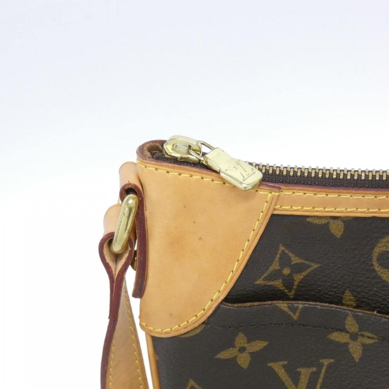 LOUIS VUITTON Monogram Odeon PM M56390 单肩包
