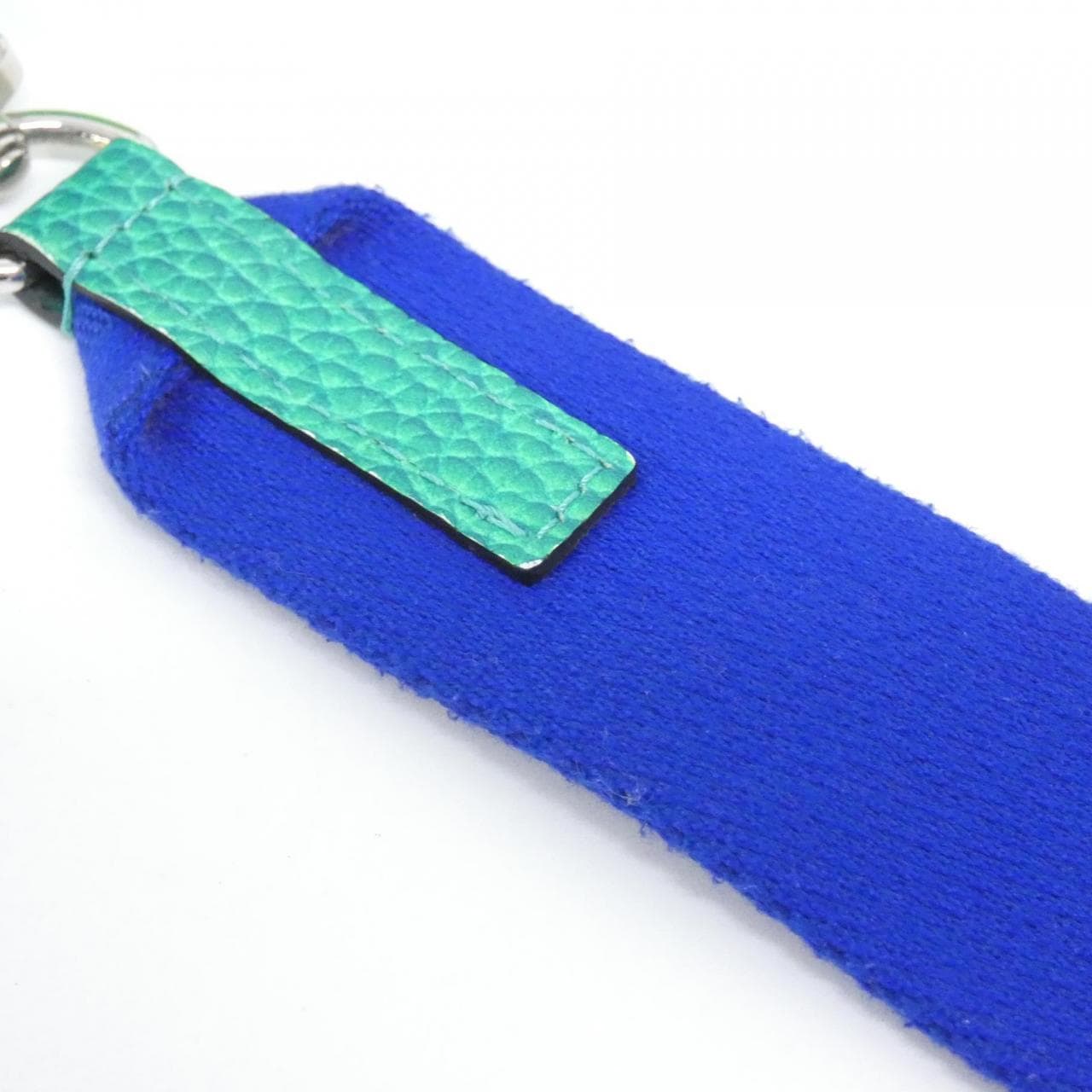 ルイヴィトン トリヨン イリュージョン ダブル フォン ポーチ M81223 ショルダーバッグ