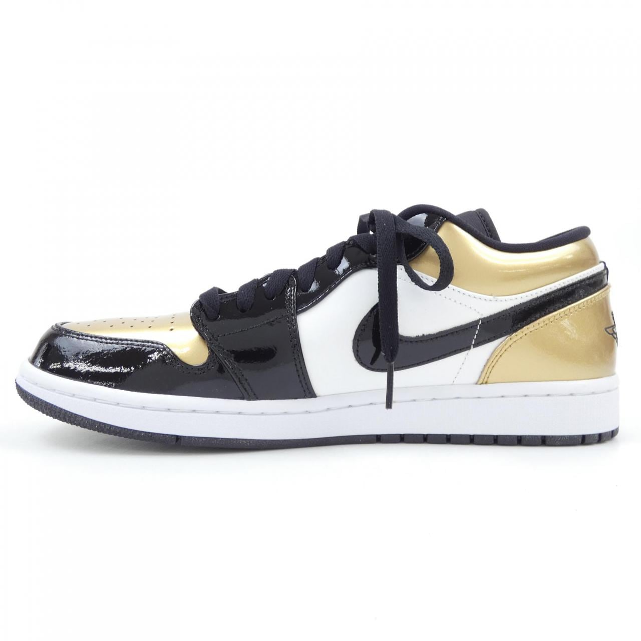 ナイキ ジョーダン NIKE JORDAN スニーカー