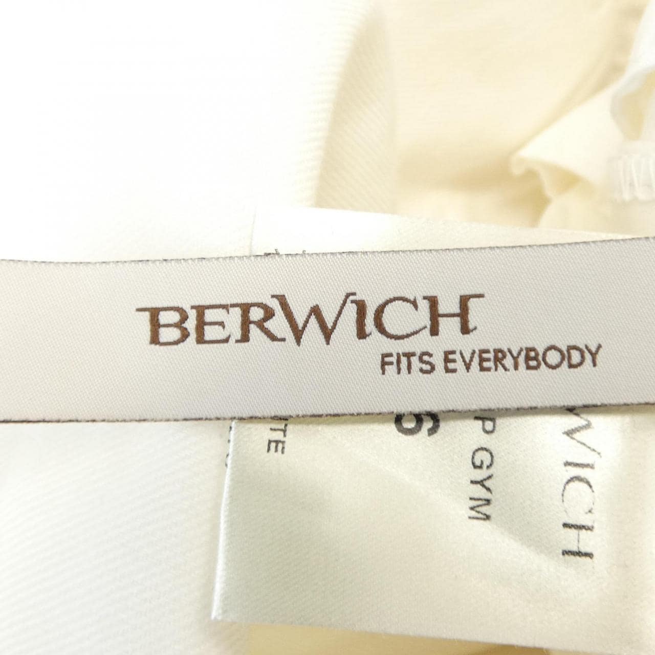 ベルウィッチ BERWICH パンツ