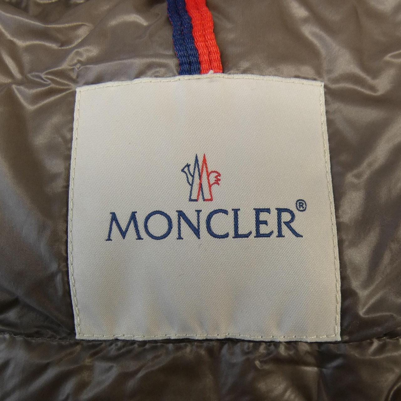 モンクレール MONCLER BERRE ダウンジャケット