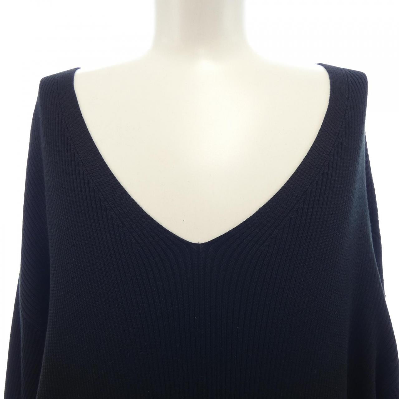 バレンシアガ BALENCIAGA GARDE-ROBE 724989 T2113 ニット