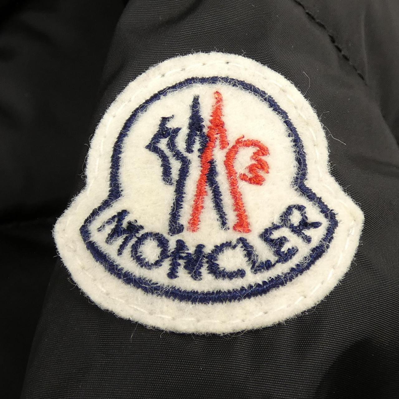モンクレール MONCLER AVOCETTE ダウンジャケット