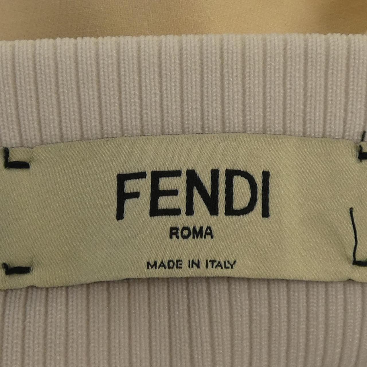 フェンディ FENDI パンツ