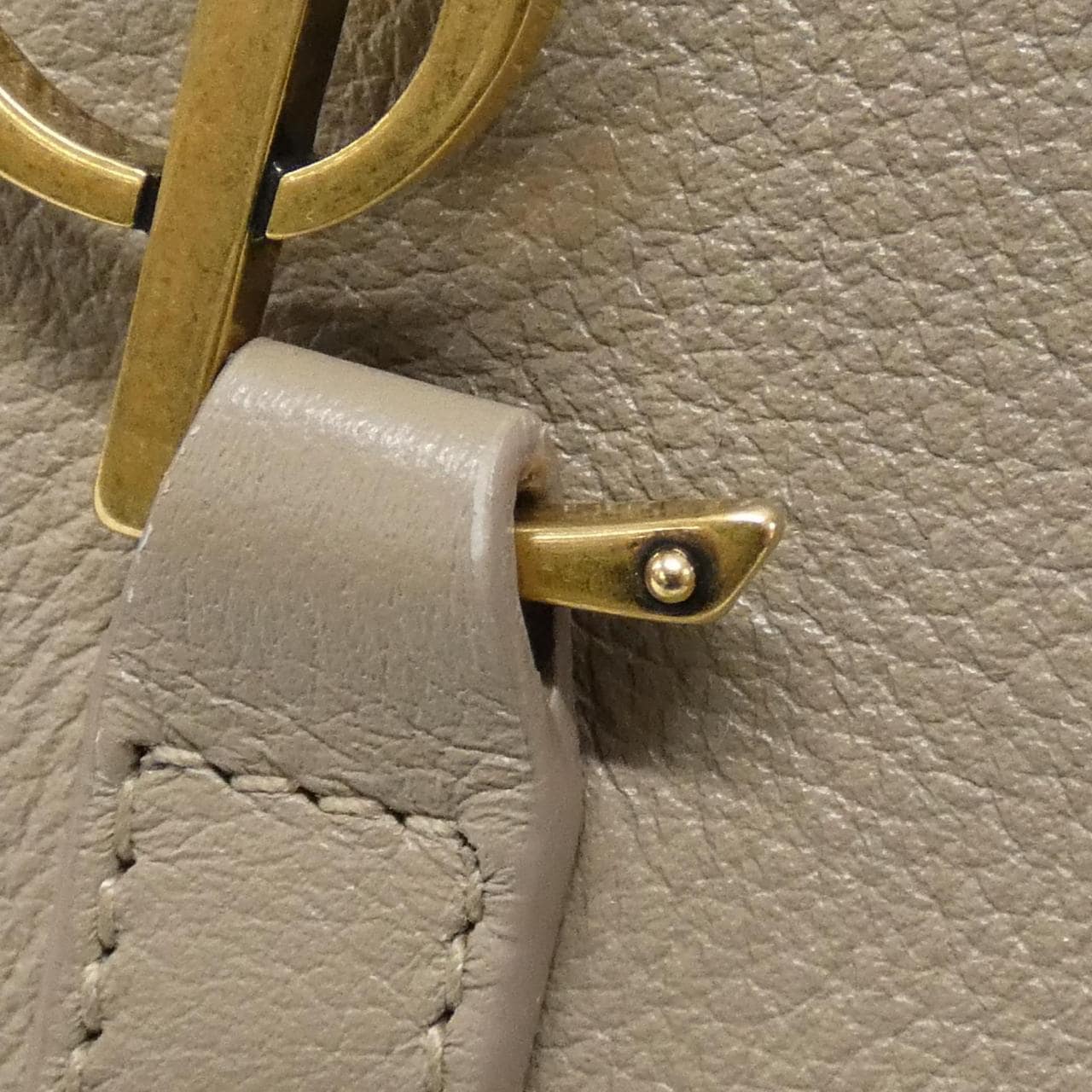 SAINT LAURENT LE 5 A 7 柔软小号713938 AAAUQ 单肩包