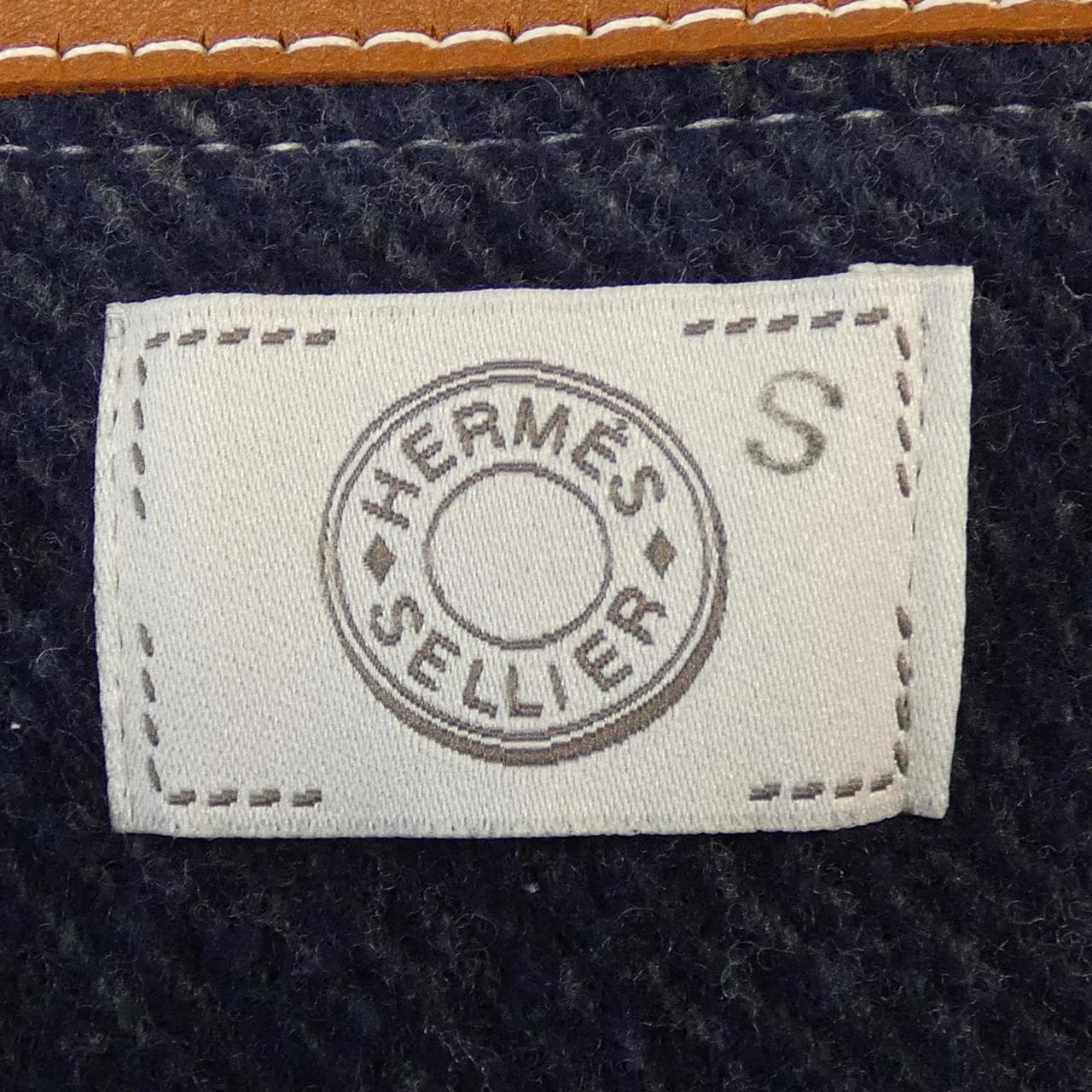 エルメス HERMES ポンチョ