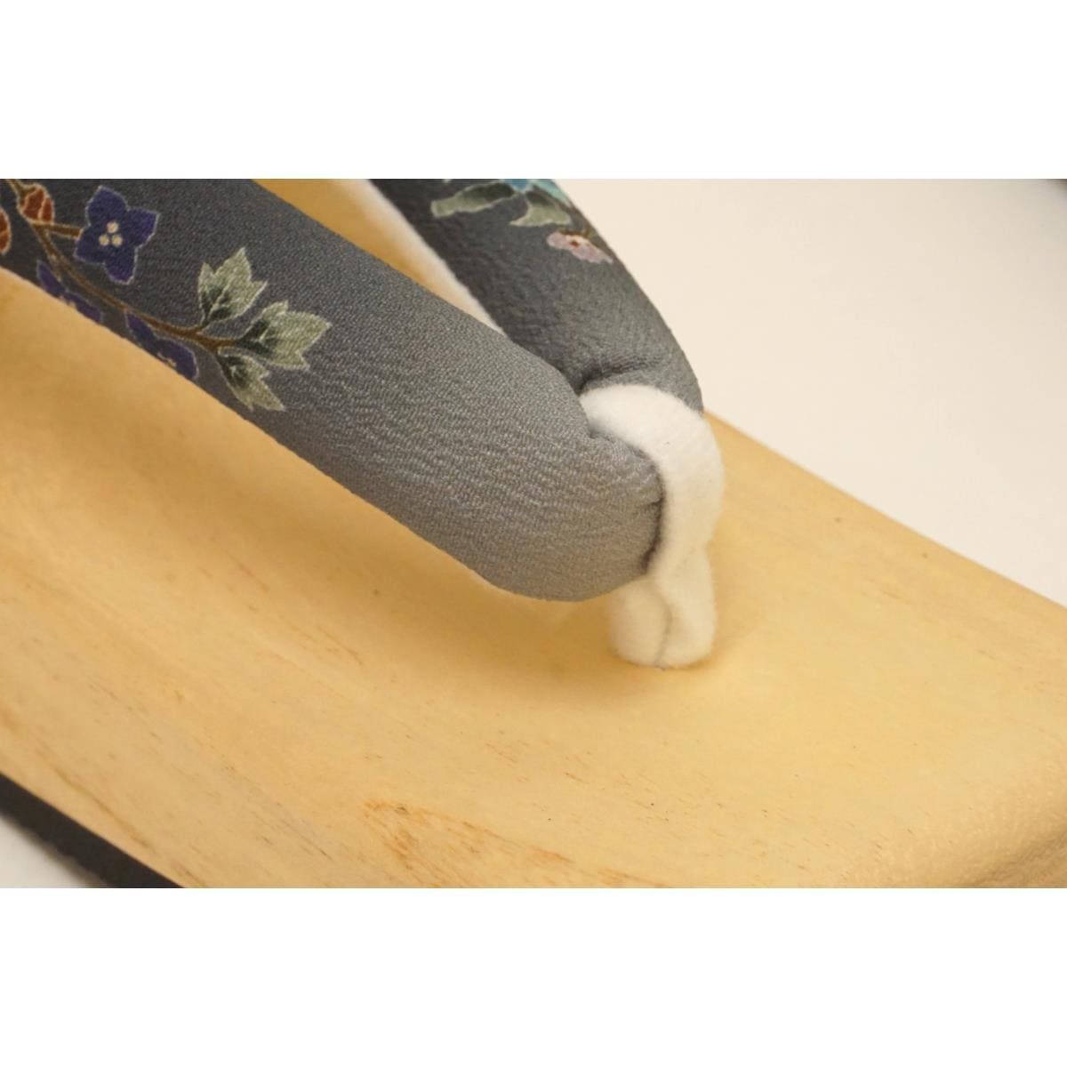 【新品】女下駄　【岡重】Ｆサイズ