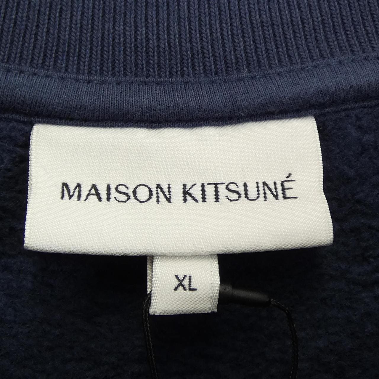 メゾンキツネ MAISON KITSUNE MM00313KM0307 スウェット