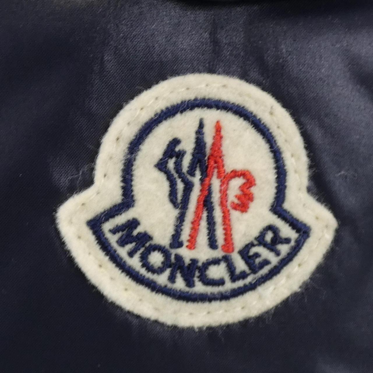 モンクレール MONCLER THYMELEE ダウンジャケット