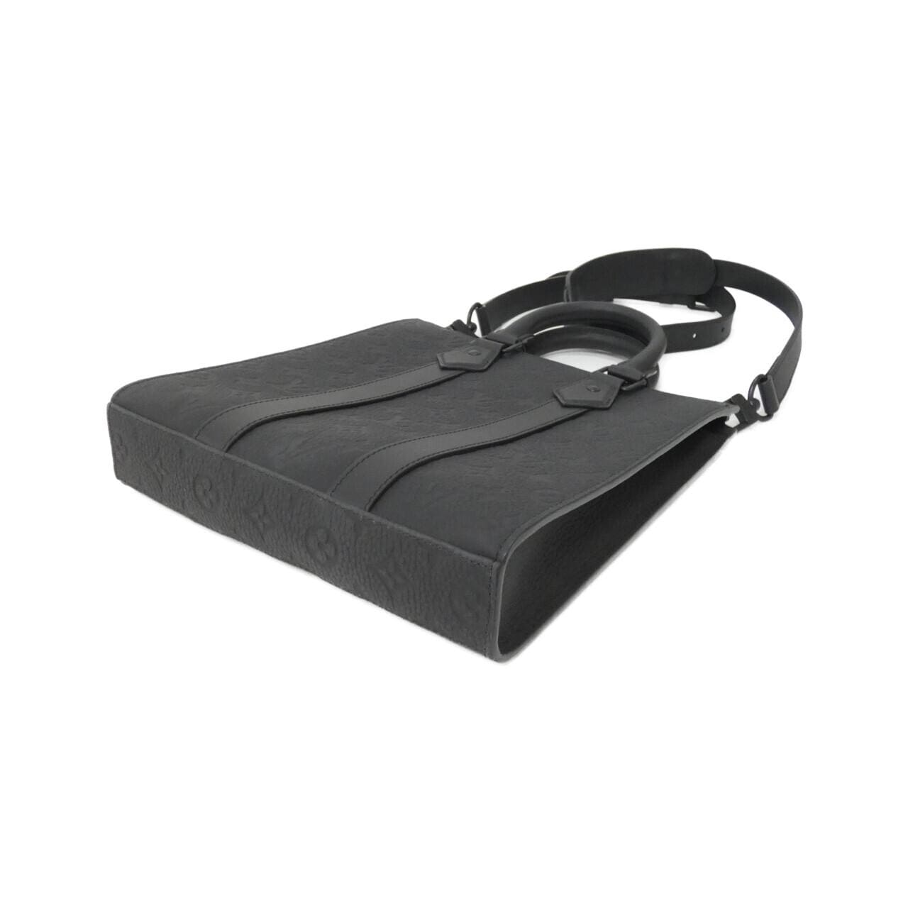 ルイヴィトン トリヨン モノグラム サック プラ クロス M21884 バッグ