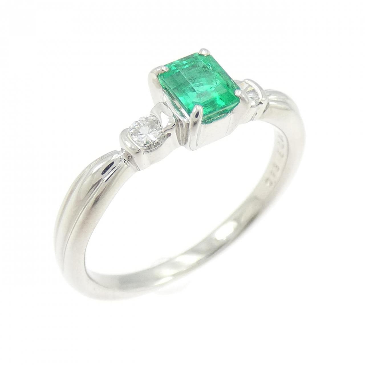 PT900 エメラルド リング 0.44CT
