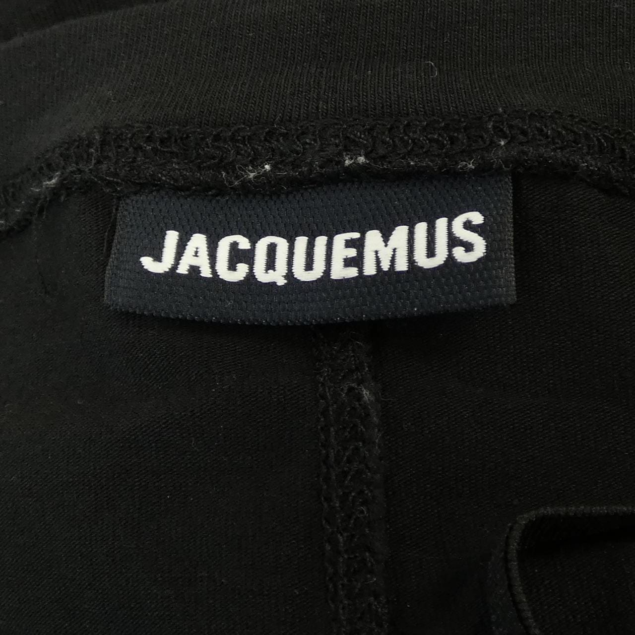 ジャックムー JACQUEMUS 233JS165-2313-990 トップス
