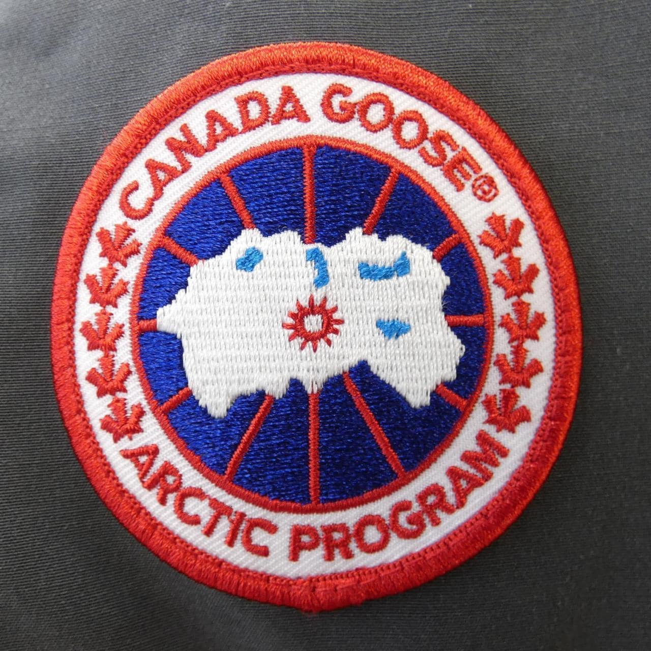 カナダグース CANADA GOOSE ダウンコート