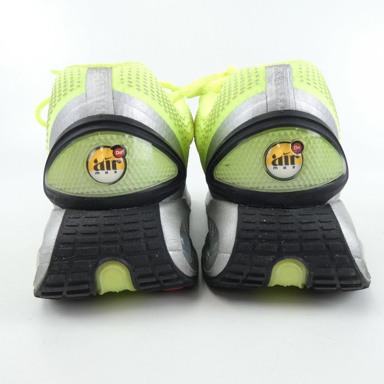 ナイキ NIKE スニーカー