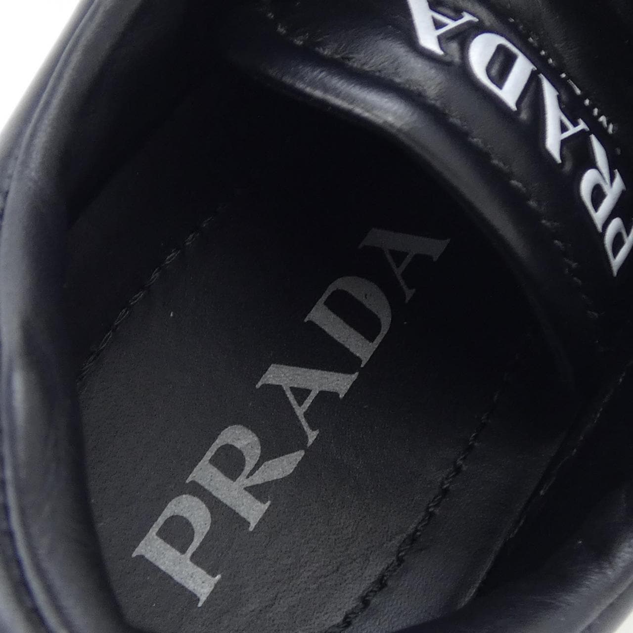 プラダ PRADA 942 スニーカー