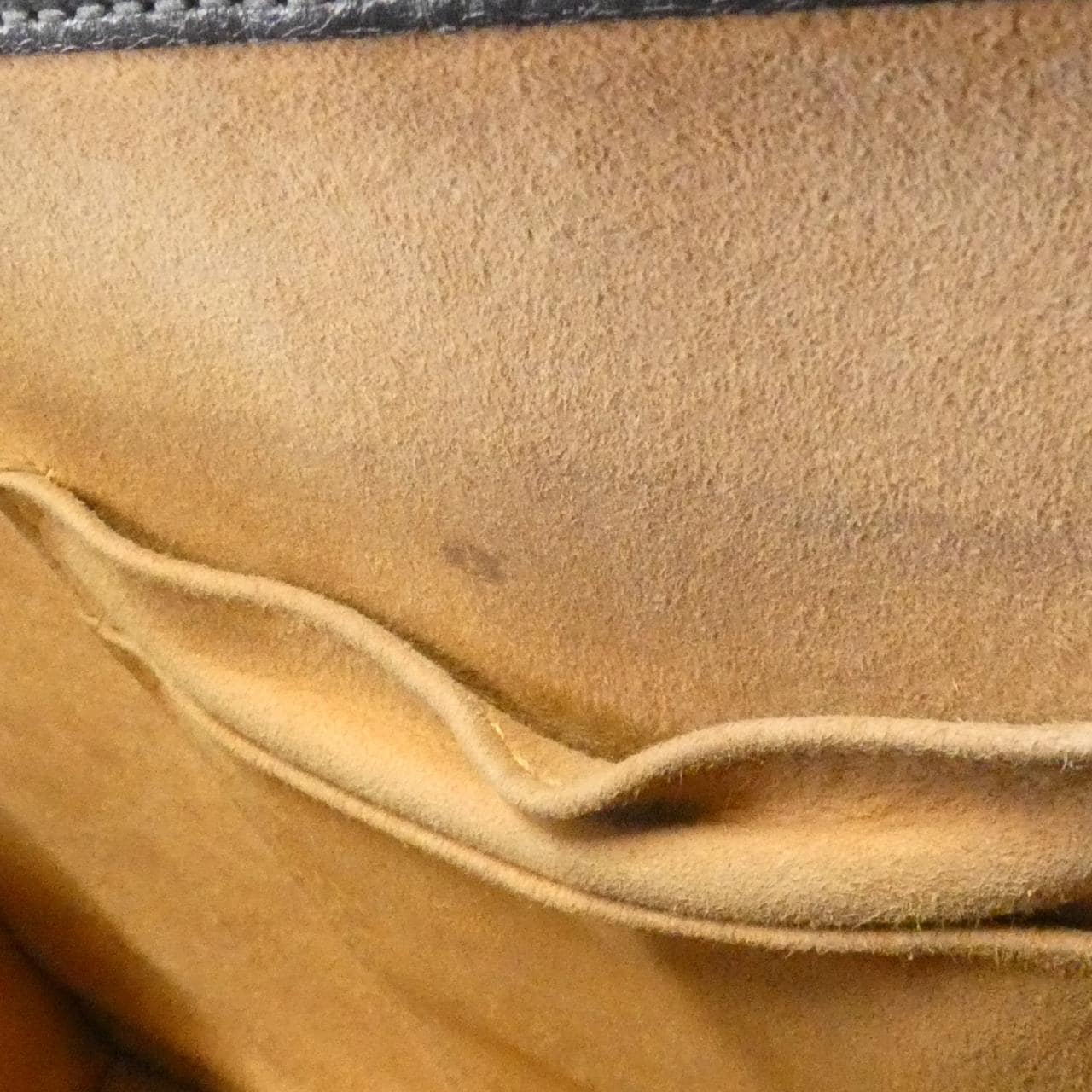 グッチ シルヴィー 431665 CVL1G バッグ