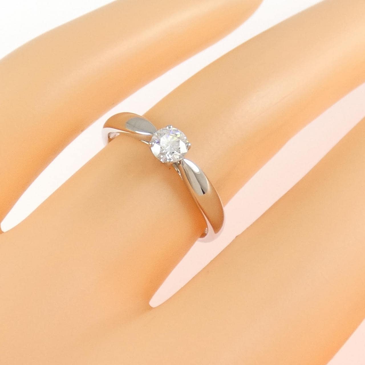 ティファニー ハーモニー リング 0.23CT E VS1 3EXT