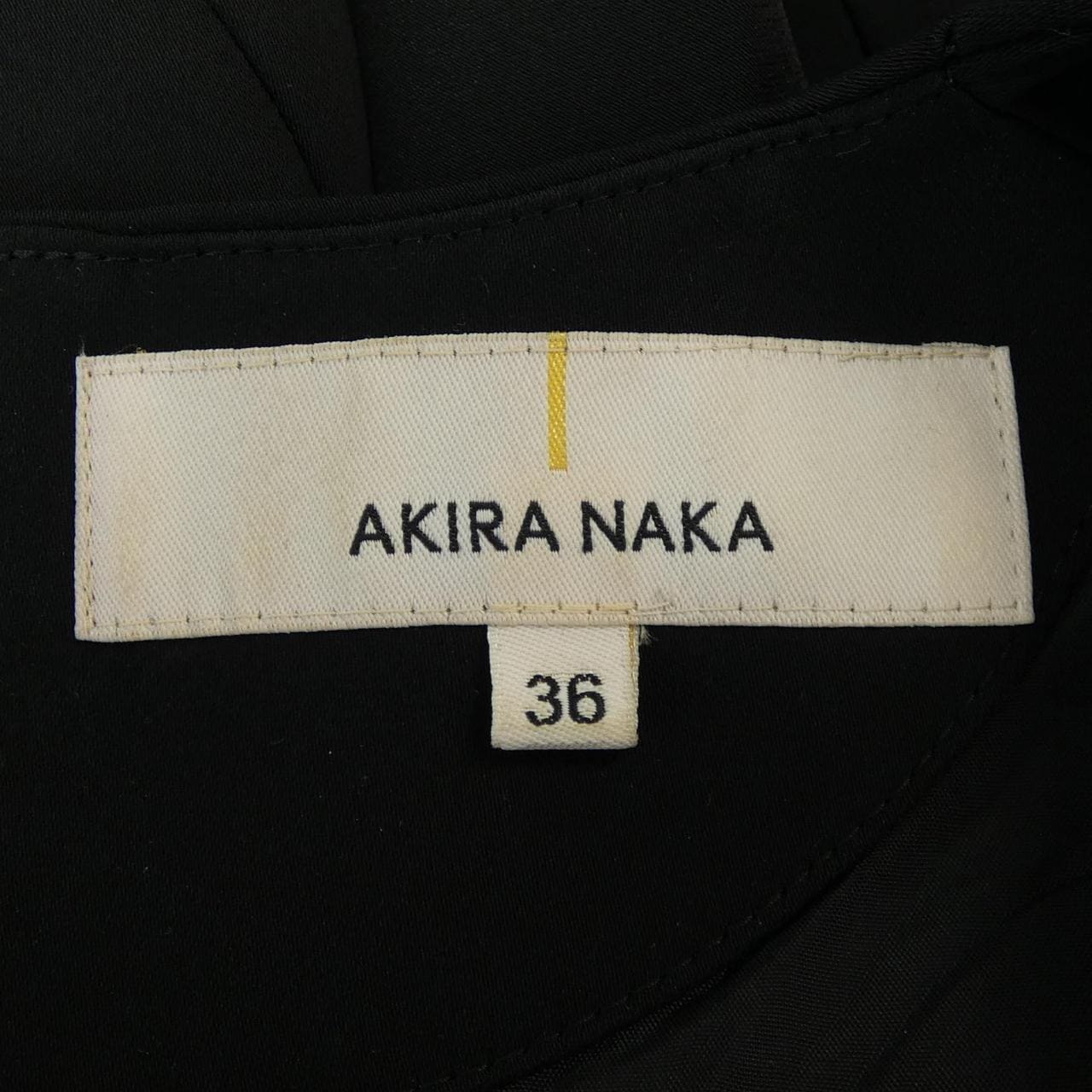 アキラナカ AKIRA NAKA トップス