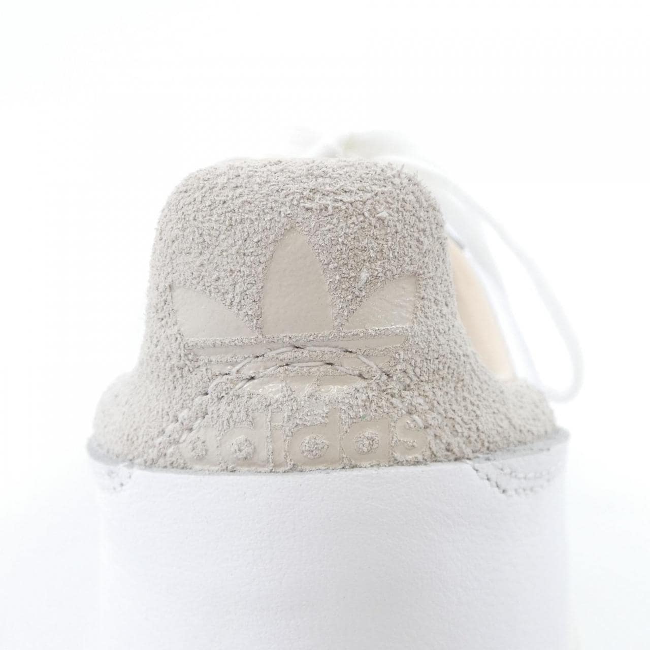 アディダス ADIDAS スニーカー