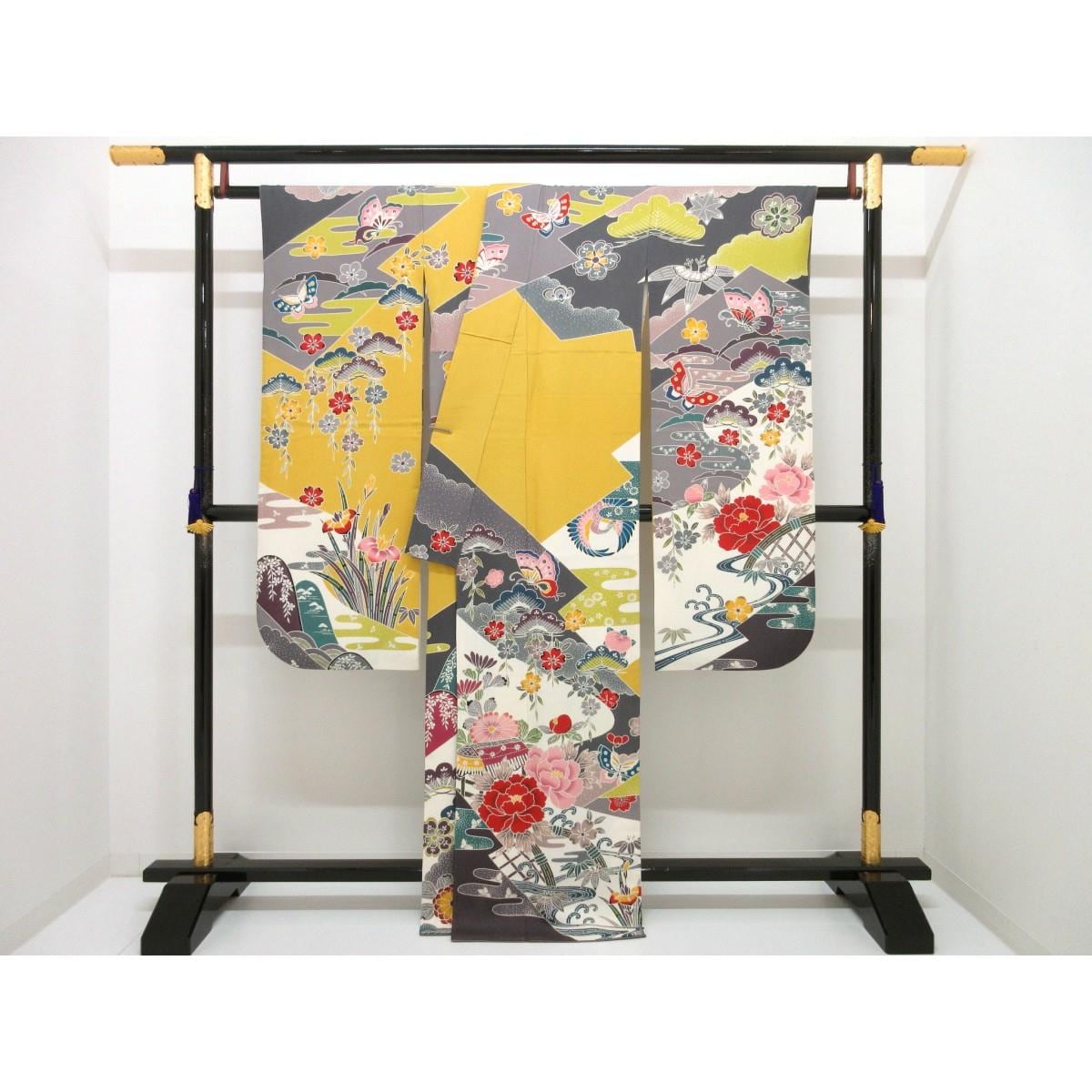 振袖　京紅型