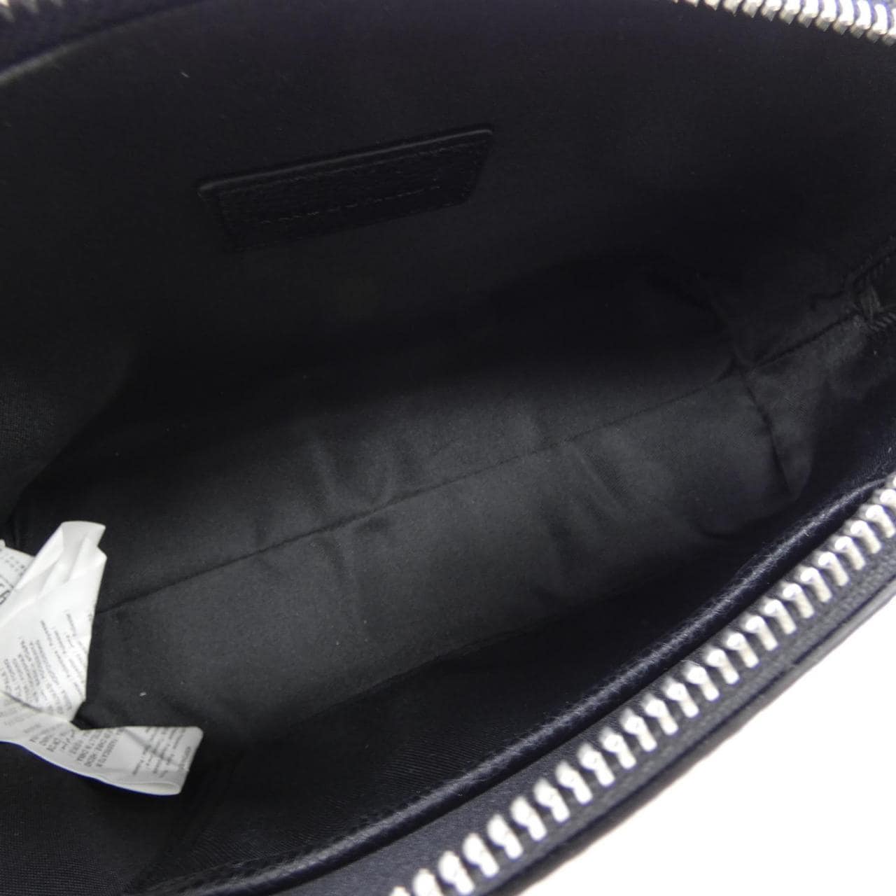 トラサルディ TRUSSARDI POUCH